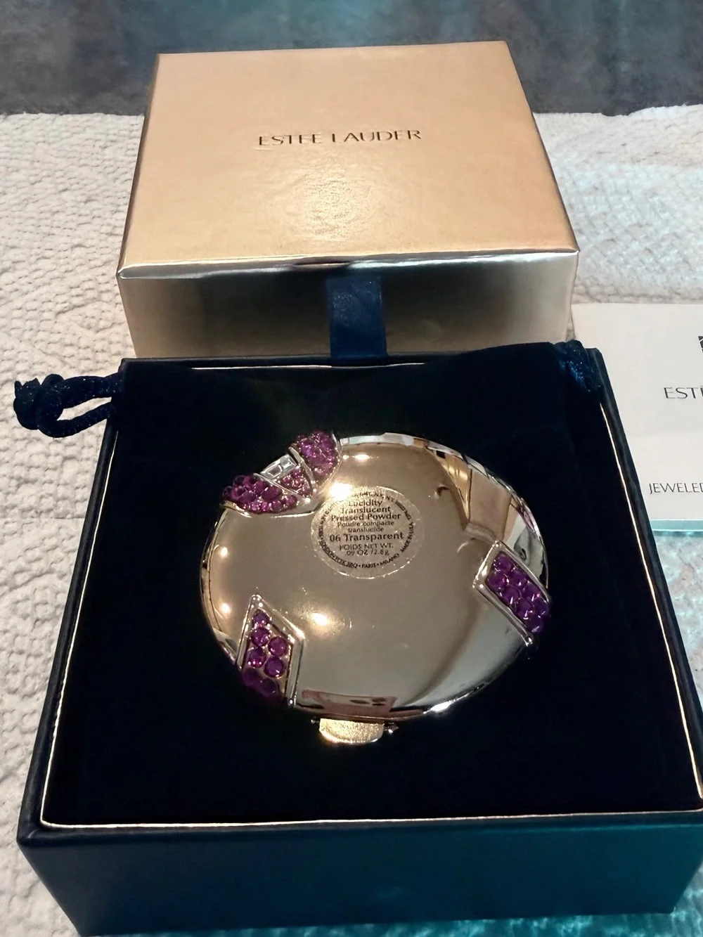 Estée Lauder pink ribbon compact
